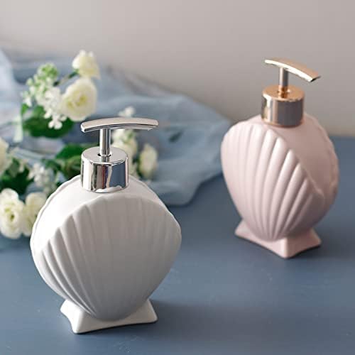 Moisture Travel-Friendly Dispenser Set