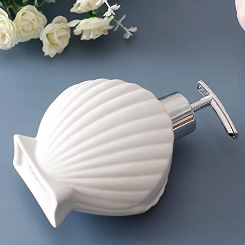Moisture Travel-Friendly Dispenser Set