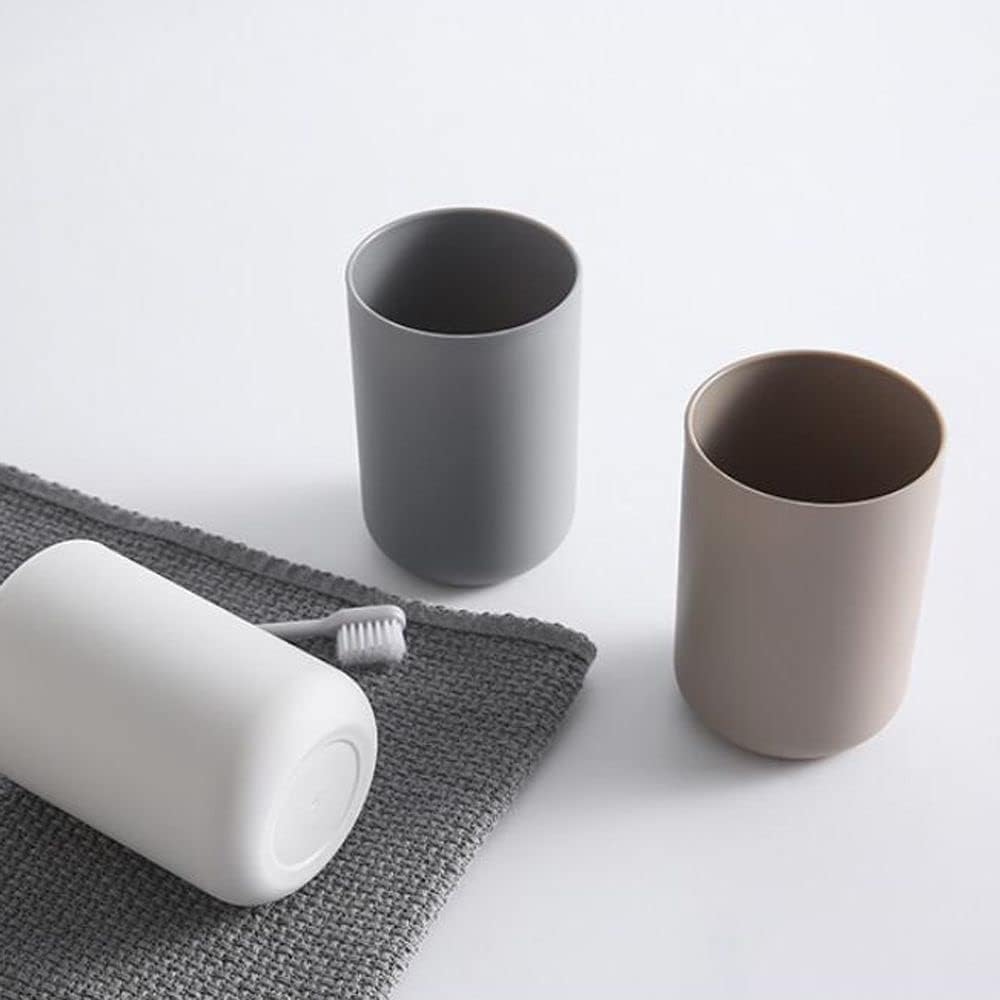 Bathroom Tumblers Reusable Plastic Drinkware Cups with Toothbrush Holder