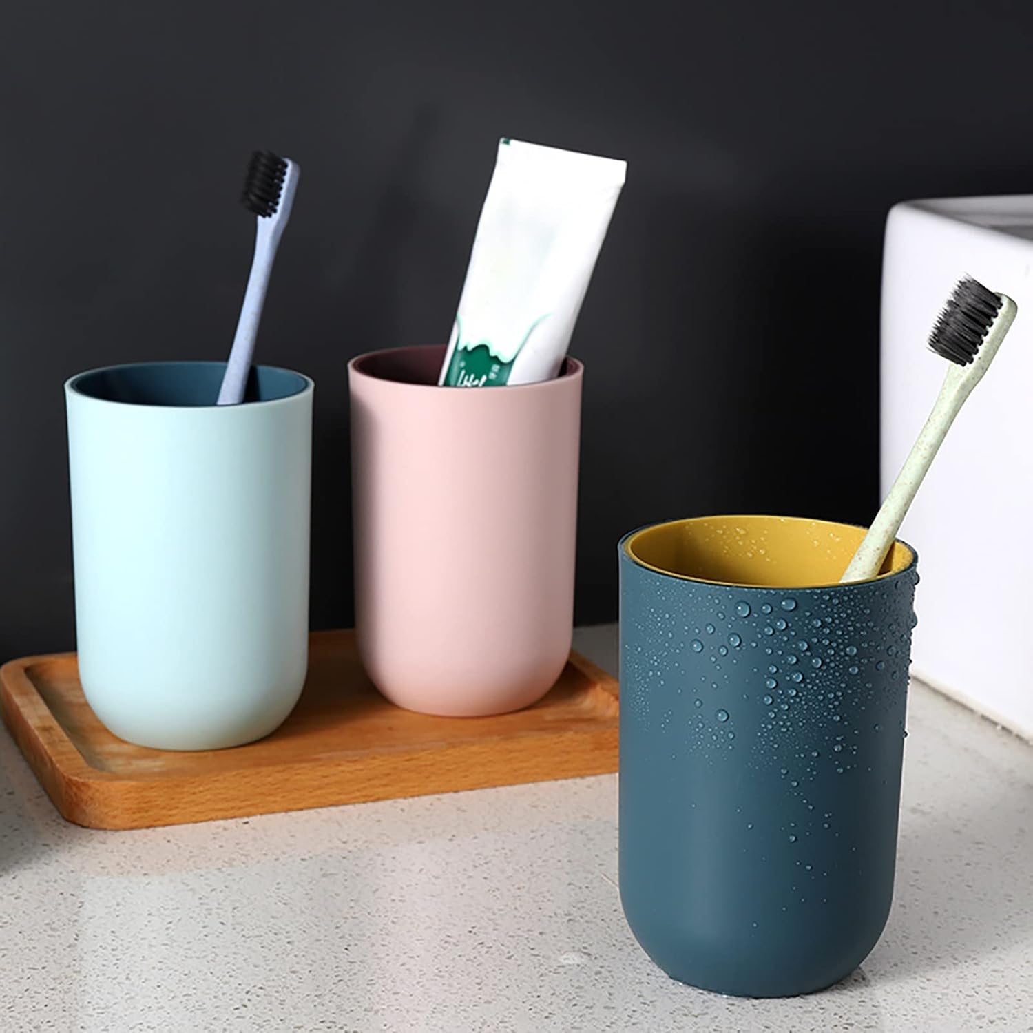 Stay Strong with The Reusable drinking cup