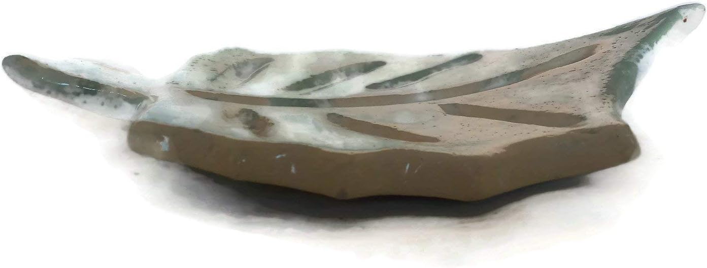 Green Ceramic Soap Dish Handmade Eco-Friendly