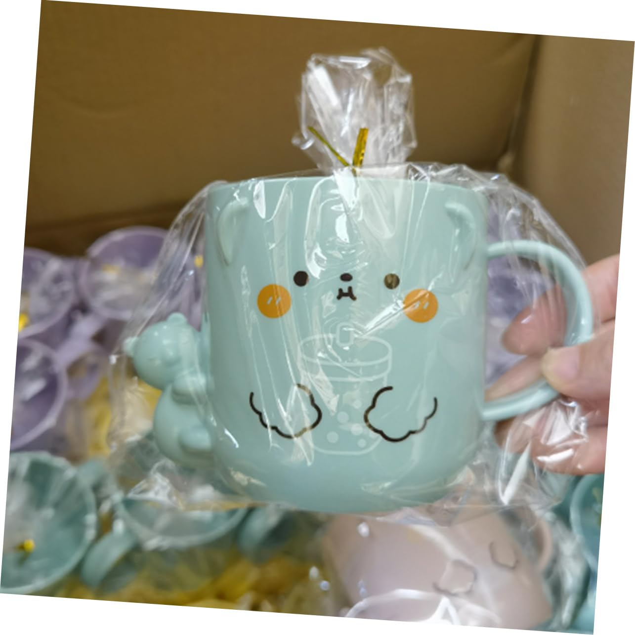 NY chocolate mouse mouthwash cup