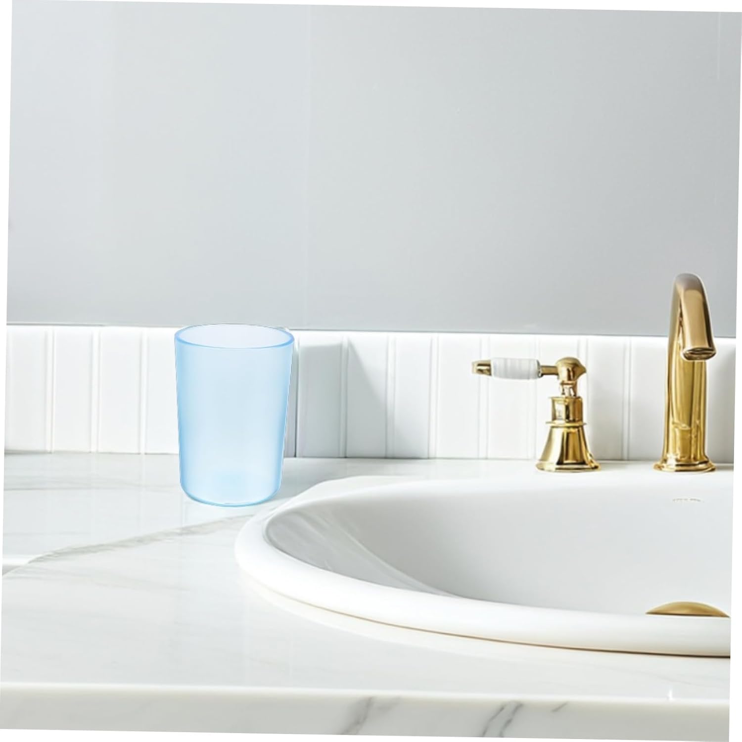 Gatuida Transparent Toothbrush Cup